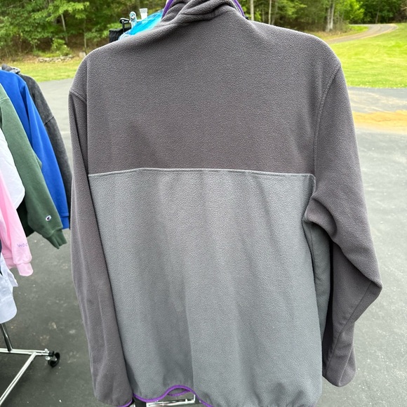 Patagonia Fleece - Picture 2 of 3